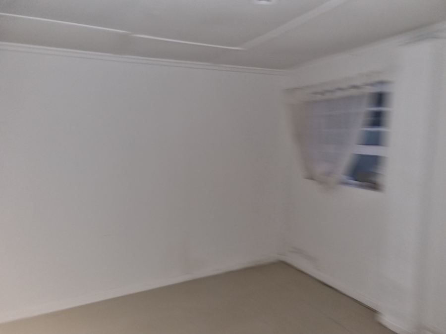 To Let 120 Bedroom Property for Rent in Richmond Hill Eastern Cape